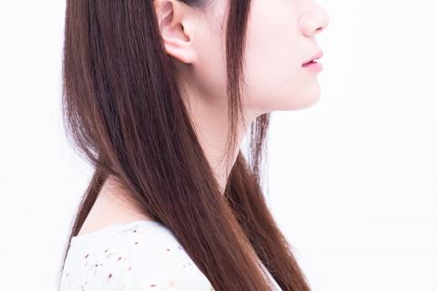 生活が苦しくなるとストレスが高くなり、恋愛が遠のいていく