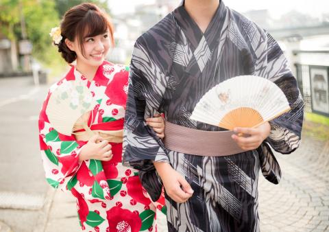 相談をすることで男性の気持ちを奪う「相談女」とは？